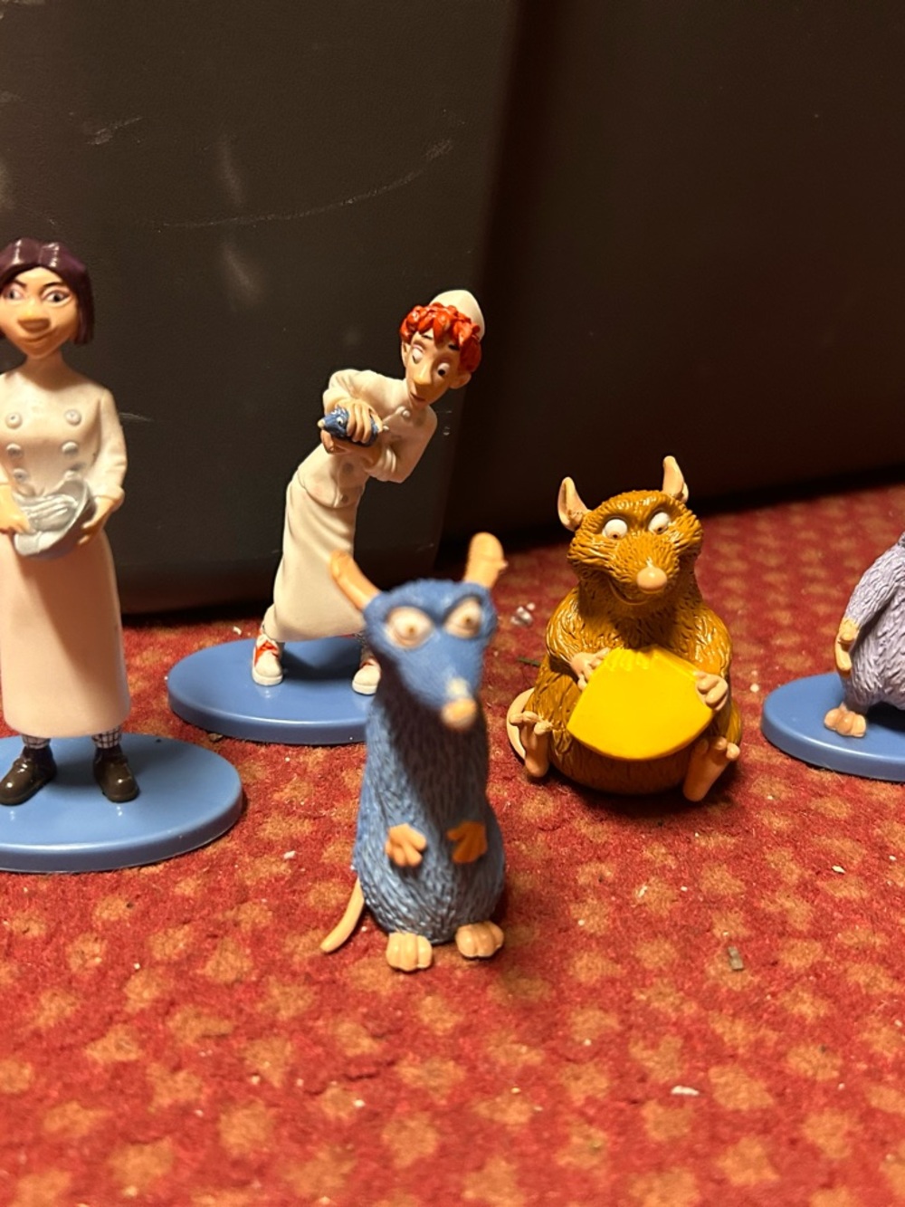 Disney Pixar Ratatouille Figurine figure set of 5 Remy Emile Linguini Colette